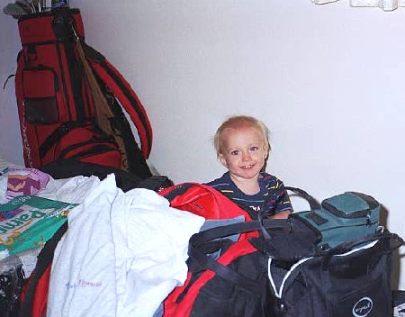 kane hiding in the hotel room