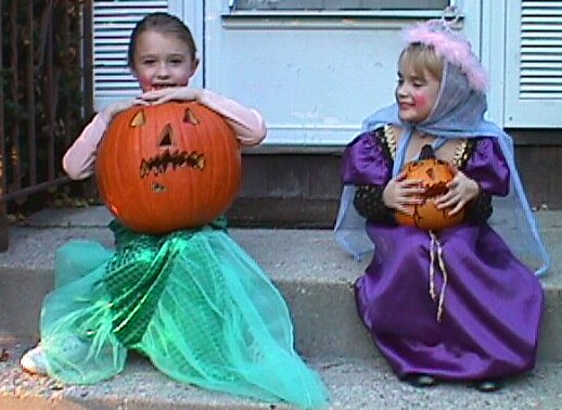 the girls ready for trick or treat