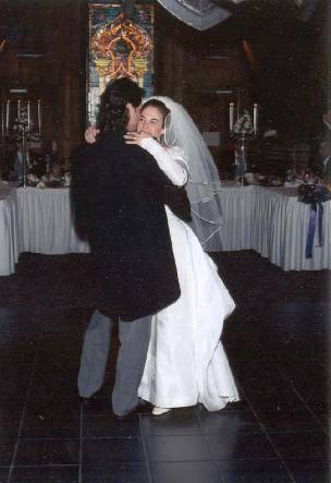 bride & groom's first dance, it had to be you - reception