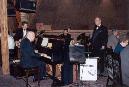 phil varchetta's orchestra, live jazz - reception